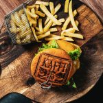 Cheeseburger pommes oben min